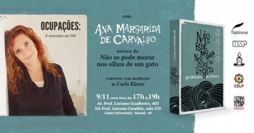 Cartaz de divulgação do evento, com uma foto da autora Ana Margarida de Carvalho ao lado esquerdo, em que ela olha para a câmera, com os olhos maquiados. Ela é branca, tem os cabelos ruivos e ondulados e está com uma blusa cinza escuro de mangas compridas. Ainda no banner, do lado direito está a capa de seu livro em questão, que tem o fundo azul e detalhes em preto.