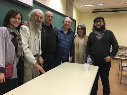 da esquerda para a direita – Eugénia Melo e Castro, Ernesto M.M. Castro, Antonio Vicente Seraphim Pietroforte, Benjamin Abdala Junior e dois pesquisadores visitantes.